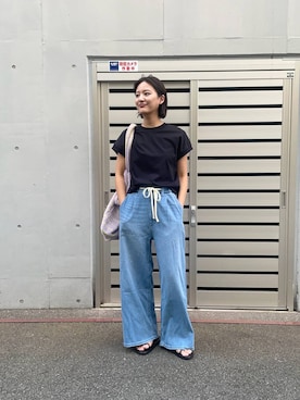 「URBAN RESEARCH（アーバンリサーチ）のスーピマコットンフレンチスリーブカットソー（Tシャツ/カットソー）」を使った、ちほさん（レディース・163cm）の夏コーディネート