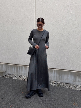 「URBAN RESEARCH（アーバンリサーチ）のPIENI　SHOULDER S（ショルダーバッグ、ブラック系）」を使った、ちほさん（レディース・163cm）の秋コーディネート
