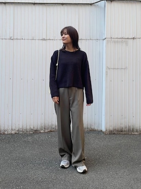 「URBAN RESEARCH（アーバンリサーチ）のテープヤーンVネック畦ニット（ニット/セーター）」を使った、ちほさん（レディース・163cm）の冬コーディネート