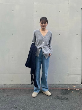 「アイテム（マフラー）」を使った、ちほさん（レディース・163cm）の秋コーディネート