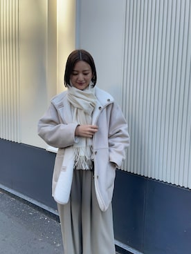 「URBAN RESEARCH（アーバンリサーチ）のアイテム（ムートンコート）」を使った、ちほさん（レディース・163cm）の冬コーディネート