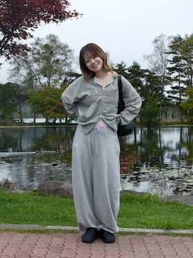 「BROKEN BASE（ブロークンベース）のアイテム（トップス）」を使った、なっちゃんさん（レディース・162cm）の秋コーディネート