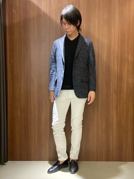 「TAKEO KIKUCHI（タケオキクチ）の【尾州織】リネンブレンド メッシュ ジャケット（テーラードジャケット、ブルー系）」を使った、かたやまさん（メンズ・177cm）の春コーディネート