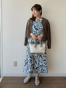 「UNTITLED（アンタイトル）の【古畑星夏さん着用/洗える】シアーブルゾン（ブルゾン、グリーン系）」を使った、なみきさん（レディース・165cm）の夏コーディネート