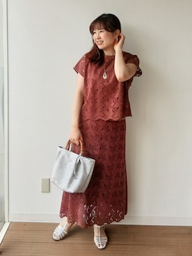 「UNTITLED（アンタイトル）の【セットアップ可能】リーフレースブラウス（シャツ/ブラウス、ブラウン系）」を使った、なみきさん（レディース・165cm）の夏コーディネート