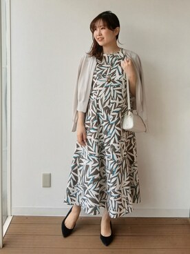 「UNTITLED（アンタイトル）の【アンサンブル可/日除け・冷房対策】シアーレーヨンZIPカーディガン（カーディガン/ボレロ、ベージュ系）」を使った、なみきさん（レディース・165cm）の春コーディネート