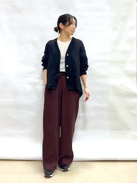 「SHOO・LA・RUE（シューラルー）の【S-LL/体型カバー/Aライン】身体のラインを拾いにくい シアーシャツカーディガン（シャツ/ブラウス、ブラック系）」を使った、まっつんさん（レディース・160cm）の春コーディネート