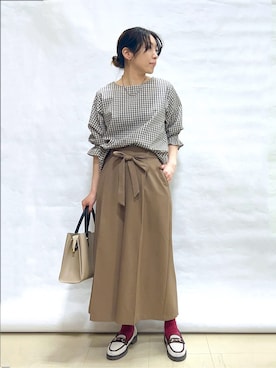 「SHOO・LA・RUE（シューラルー）の【セットアップ可/S-LL/洗濯機可】二の腕もカバーしてくれる　さらっとした着心地の6分袖サッカーブラウス（シャツ/ブラウス、ホワイト系）」を使った、まっつんさん（レディース・160cm）の春コーディネート