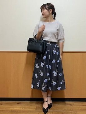 「index（インデックス）の【接触冷感】クールタッチラップスリーブニット《UVケア/洗濯機OK/XS～3L/9col》（ニット/セーター、ベージュ系）」を使った、MAYUKIさん（レディース・156cm）の夏コーディネート