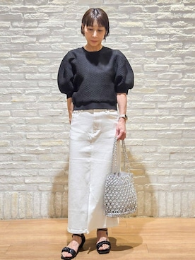「アイテム（デニムスカート、ホワイト系）」を使った、yoshimiさん（レディース・153cm）の春コーディネート