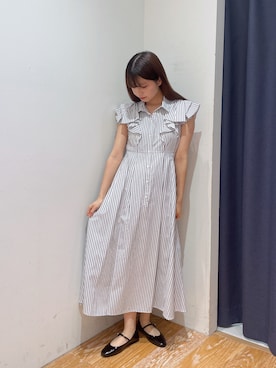 「NATURAL BEAUTY BASIC（ナチュラルビューティーベーシック）の【山本里菜さんコラボ】リボンラッフルシャツワンピース（ワンピース、ホワイト系）」を使った、rikoさん（レディース・151cm）の夏コーディネート