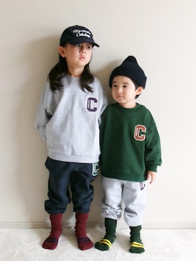 「Catchup（ケチャップ）の【Catchup】"All we need is Catchup"キャップ（キャップ、ブルー系）」を使った、つーとひーさん（キッズ・110cm）の秋コーディネート