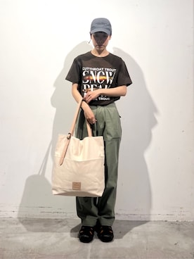 「Snow Peak（スノーピーク）のSnow Peak / Famous Trout Dry T-Shirt フェイマストラウト ドライTシャツ（Tシャツ/カットソー、ブラウン系）」を使った、Snow Peak_officialさん（レディース・158cm）の春コーディネート