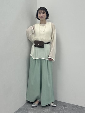 「LEPSIM（レプシィム）の機能付きノースリタンク　639407（Tank tops、ホワイト系）」を使った、rikaさん（レディース・164cm）の春コーディネート