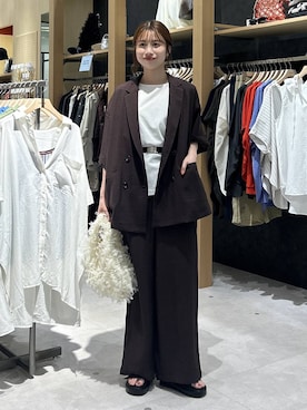 「LEPSIM（レプシィム）のボックスタックノースリーブ　242849（Tシャツ/カットソー、ホワイト系）」を使った、rikaさん（レディース・164cm）の夏コーディネート