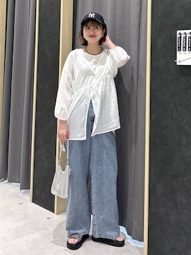 「LEPSIM（レプシィム）の【NEW ERA】ダメージ加工キャップ　617004（Cap、ブルー系）」を使った、rikaさん（レディース・164cm）の春コーディネート