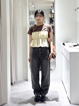 「FREE'S MART（フリーズマート）の【4サイズ展開XS-L】ストレートデニムパンツ【低身長サイズ有】（デニムパンツ、ブラック系）」を使った、yooo0onさん（レディース・164cm）の夏コーディネート