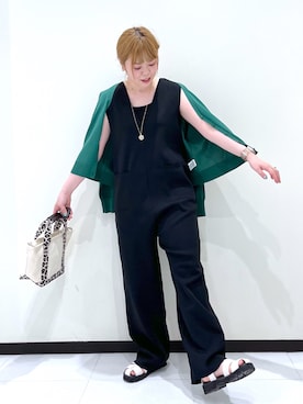 「BAYFLOW（ベイフロー）のアイテム（サロペット/オーバーオール）」を使った、きのみさん（レディース・158cm）の夏コーディネート
