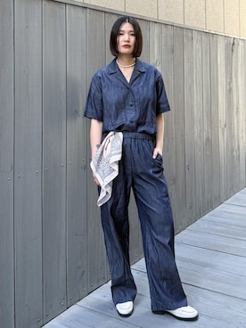 「SAYAKADAVIS（サヤカディヴィス）のSAYAKA DAVIS COVERALL WJS1-LDN：カバーオール（つなぎ/オールインワン、ブルー系）」を使った、YUIさん（レディース・164cm）の春コーディネート