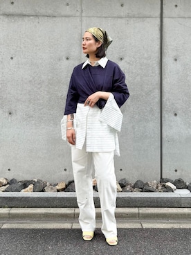 「Dickies（ディッキーズ）のDickies 別注 PAINTER パンツ（その他パンツ、ホワイト系）」を使った、YUIさん（レディース・164cm）の春コーディネート
