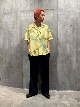 「JOURNAL STANDARD（ジャーナルスタンダード）のTR ストライプ オーバー パンツ（スラックス、ブルー系）」を使った、NIBOさん（メンズ・175cm）の春コーディネート