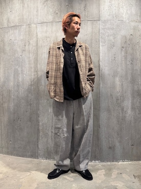 「JOURNAL STANDARD J.S HOMESTEAD（ジャーナルスタンダードホームステッド）のJ.S.Homestead / コーデュロイ インフレーション スラックス（スラックス、グレー系）」を使った、NIBOさん（メンズ・175cm）の春コーディネート