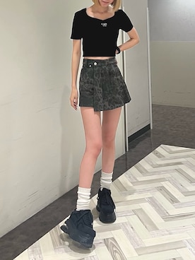 「EMODA（エモダ）のアイテム（パンツ）」を使った、前原愛唯さん（レディース・165cm）の春コーディネート