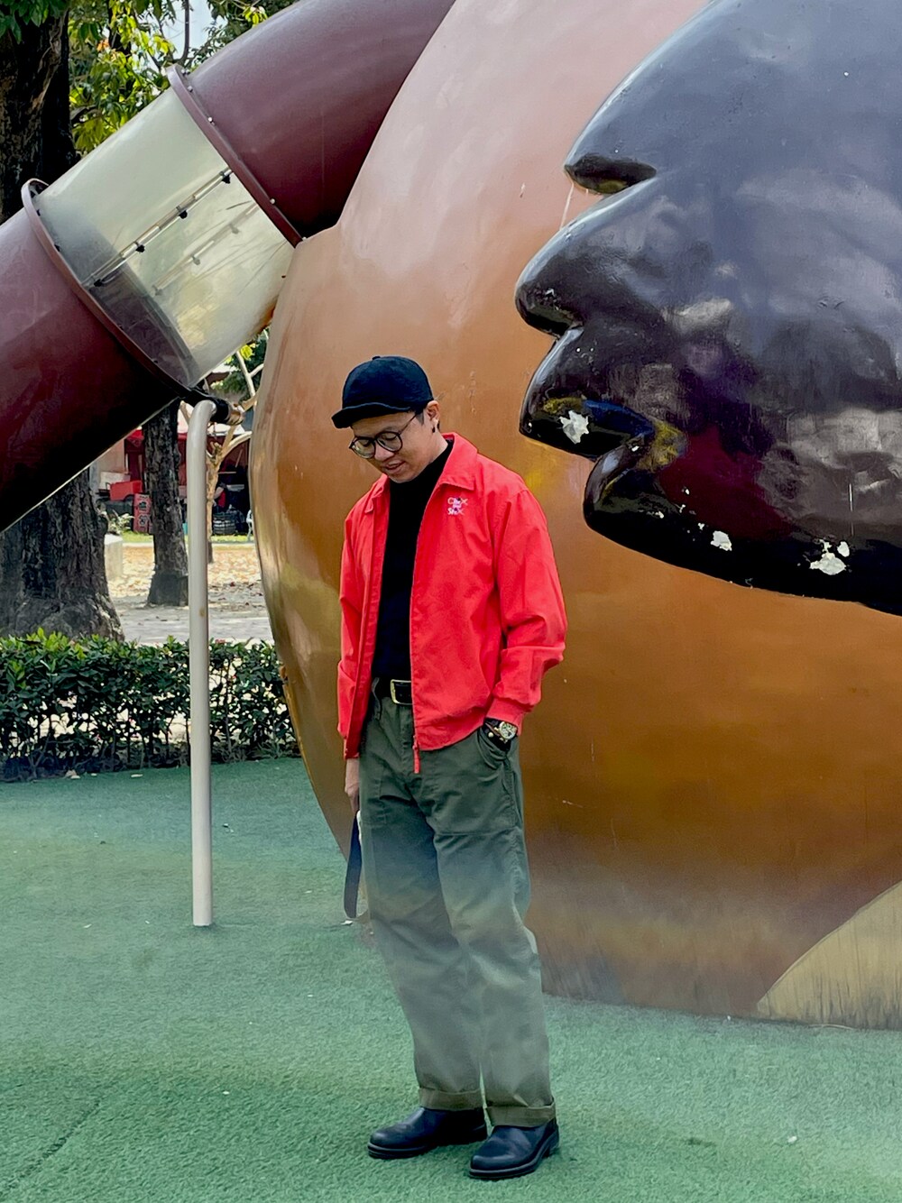 「ootd、古着MIX、古著、屏東」｜「Blundstoneのアイテム（ブーツ、ブラック系）」を使った、CHLeeさん（メンズ・165cm）の冬コーディネートの1枚目の写真