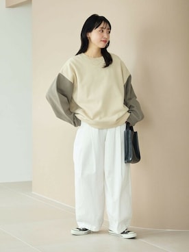 「アイテム（チノパンツ）」を使った、こまなかひとみさん（レディース・157cm）の秋コーディネート