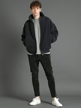 「アイテム（Tシャツ/カットソー）」を使った、LANVIN en Bleu 本社さん（メンズ・185cm）の秋コーディネート