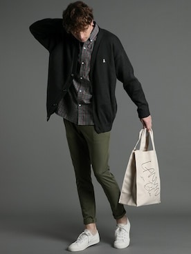 「アイテム（バッグ）」を使った、LANVIN en Bleu 本社さん（メンズ・185cm）の秋コーディネート