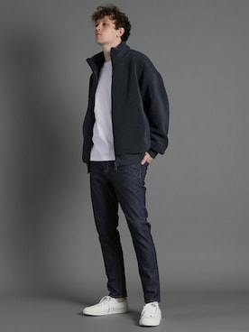 「テーパードデニム」｜LANVIN en Bleu 本社さん（メンズ・185cm）の秋コーディネート