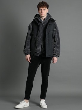 「ジレ」｜「アイテム（その他アウター）」を使った、LANVIN en Bleu 本社さん（メンズ・185cm）の秋コーディネート