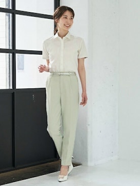 「アイテム（ビジネスシャツ）」を使った、TOKYO_SHIRTSさん（レディース・165cm）の春コーディネート
