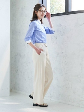 「アイテム（ビジネスシャツ）」を使った、TOKYO_SHIRTSさん（レディース・165cm）の春コーディネート