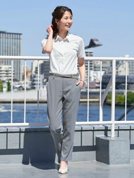 「アイテム（ビジネスシャツ）」を使った、TOKYO_SHIRTSさん（レディース・165cm）の春コーディネート