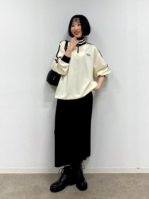 セール】ハーフジップライン入りトラックトップス（Tシャツ/カットソー