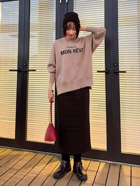 「SHOO・LA・RUE（シューラルー）のアイテム（ニットキャップ/ビーニー）」を使った、chikaさん（レディース・160cm）の冬コーディネート