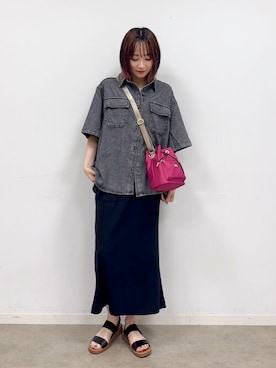 「アイテム（スカート、ブラック系）」を使った、chikaさん（レディース・160cm）の夏コーディネート