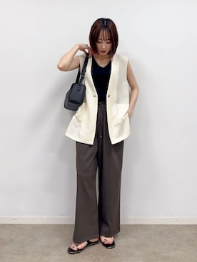 「アイテム（ベスト）」を使った、chikaさん（レディース・160cm）の夏コーディネート