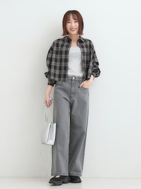 「SHOO・LA・RUE（シューラルー）のアイテム（スニーカー）」を使った、chikaさん（レディース・160cm）の秋コーディネート