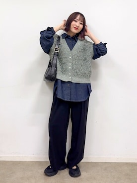 「SHOO・LA・RUE（シューラルー）のアイテム（スニーカー）」を使った、chikaさん（レディース・160cm）の秋コーディネート