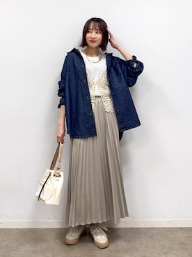 「アイテム（その他トップス）」を使った、chikaさん（レディース・160cm）の秋コーディネート