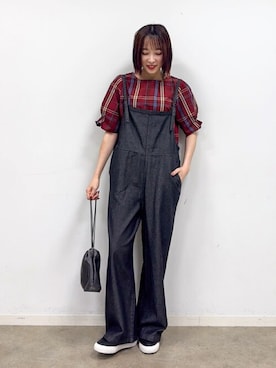 「SHOO・LA・RUE（シューラルー）のアイテム（スニーカー）」を使った、chikaさん（レディース・160cm）の秋コーディネート