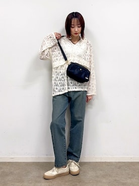 「SHOO・LA・RUE（シューラルー）のアイテム（スニーカー）」を使った、chikaさん（レディース・160cm）の秋コーディネート