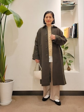 「ケーブルニット」｜「アイテム（ステンカラーコート）」を使った、emiinamiiさん（レディース・164cm）の冬コーディネート