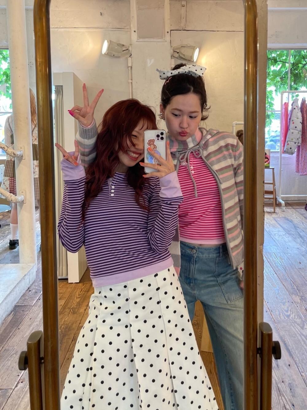 TINA：JOJUN（ティーナジョジュン）の「刺繍入り フェイクスエード