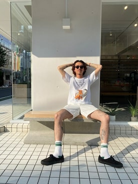 「アートTシャツ」｜PHFさん（メンズ・178cm）の夏コーディネート