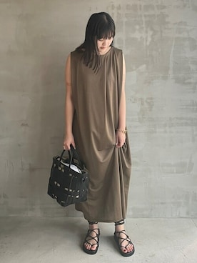「HELIOPOLE（エリオポール）のアイテム（ワンピース/ドレス）」を使った、heliopoleofficialさん（レディース・161cm）の夏コーディネート