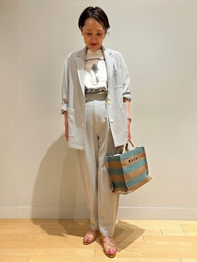 「アイテム（テーラードジャケット）」を使った、heliopoleofficialさん（レディース・156cm）の夏コーディネート